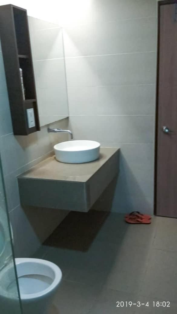 Hotel Berkat Studio Kota Bharu Exterior foto