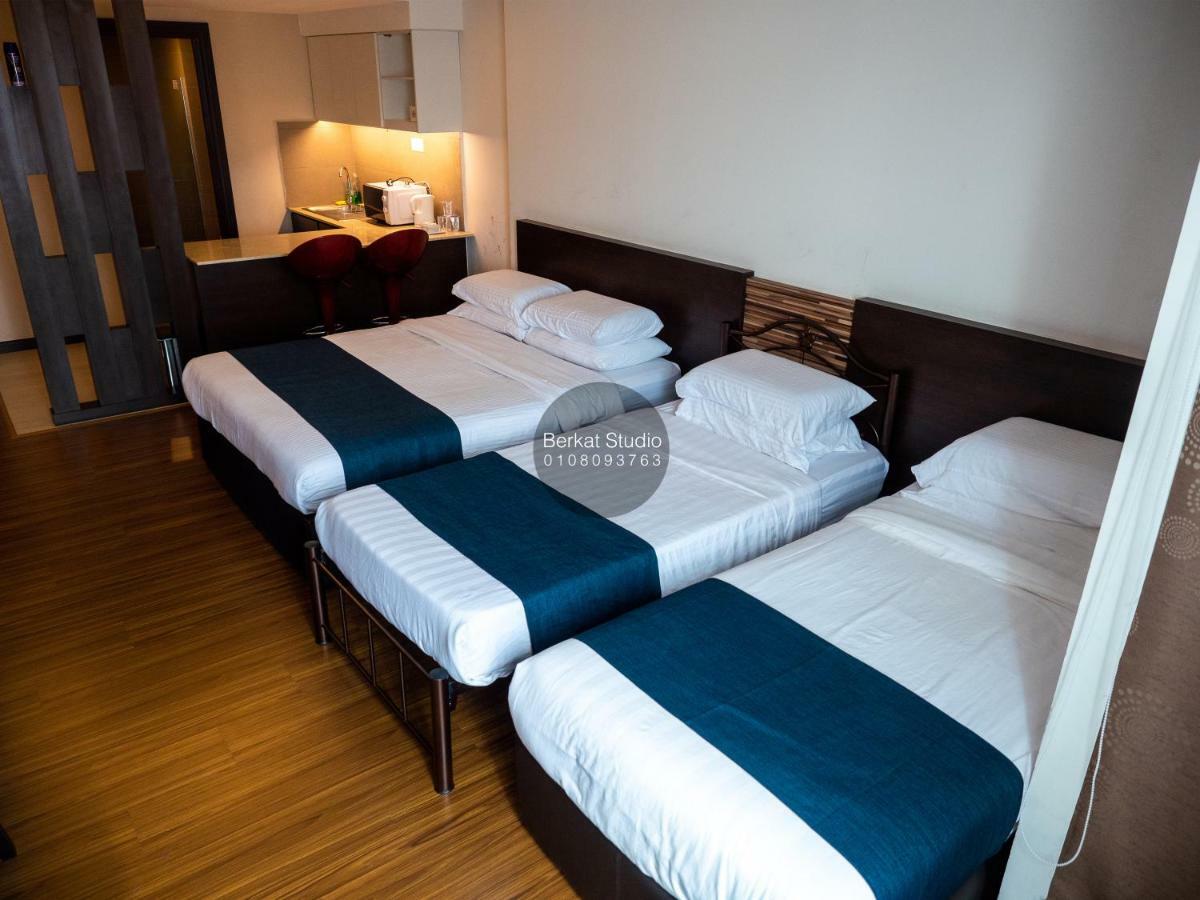 Hotel Berkat Studio Kota Bharu Exterior foto