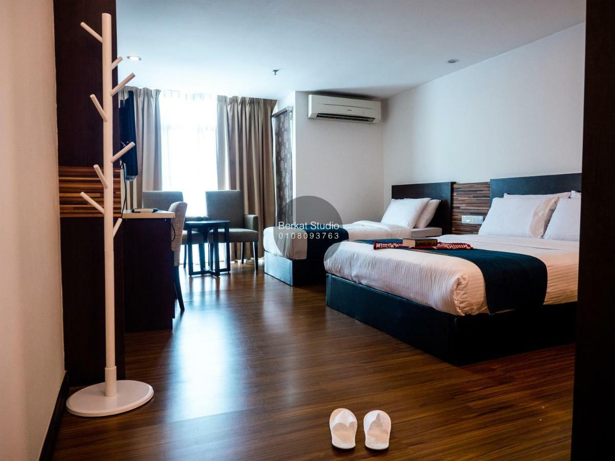 Hotel Berkat Studio Kota Bharu Exterior foto